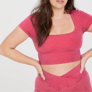 Offline by Aerie Real Me Square Neck Crop Top M Pink Built-In Bra